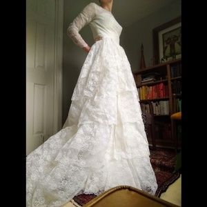 1950s-60s vintage lace wedding dress